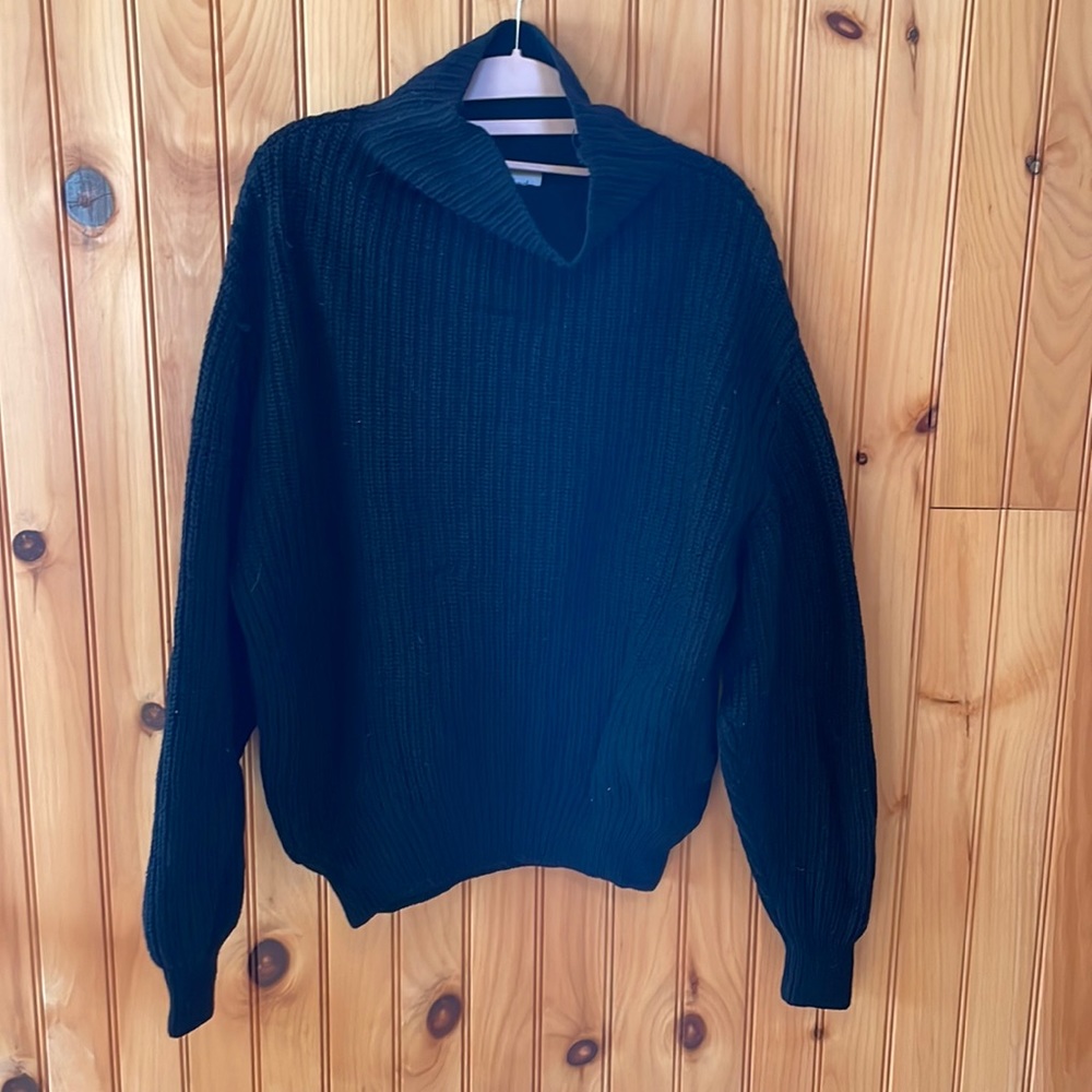 Classic Black Aritzia Turtleneck Sweater